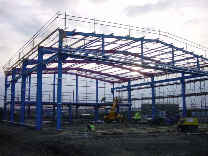 Industrial factory shed steel structure under construction